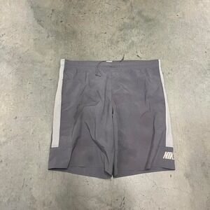 Vintage Y2K Nike silver tag spell out logo embroidered baggy‎ Nike shorts